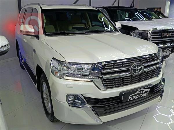 Toyota for sale in Iraq